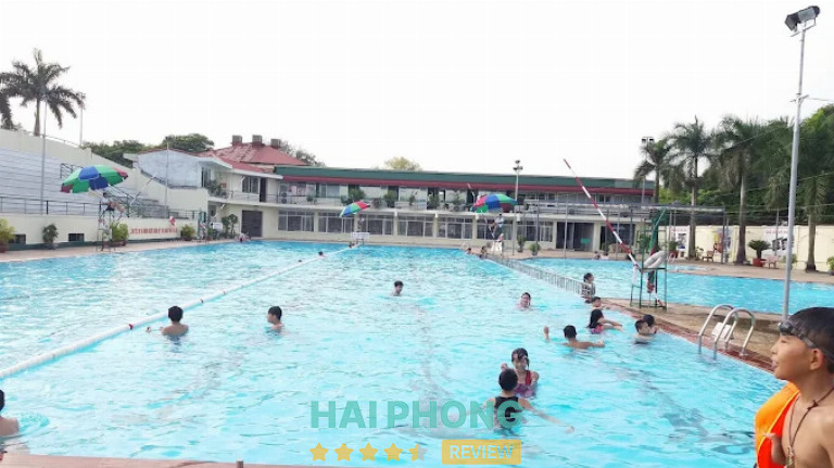 Bể Bơi Cung Văn Hoá Việt Tiệp dạy bơi ở Hải Phòng 