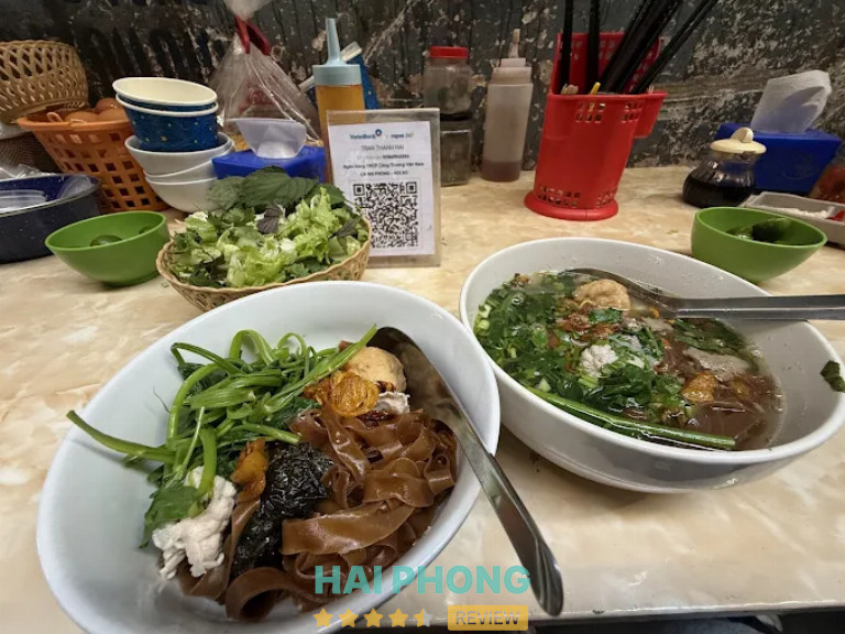 Quán Bánh Đa Cua Cô Thúy Hải Phòng