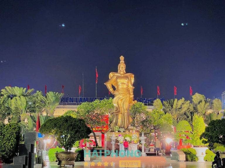 Tượng đài nữ tướng Lê Chân - Ở Mê Linh, Hải Phòng